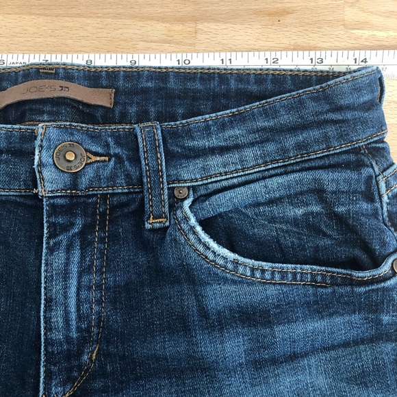 Joe’s Jeans Edlyn Denim Jean Shorts Medium Dark Wash Women’s Size 26 - Picture 13 of 14